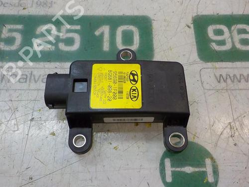 Used Electronic module KIA SPORTAGE III (SL) 1.7 CRDi (116 hp) 3866463