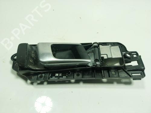 Used Rear right interior door handle Rear right interior door handle PORSCHE PANAMERA (971) 2.9 4 (97ABY1, 97BBY1, 97BBI1, 97BBM1, 97ABI1) (330 hp) 16665064 16665064