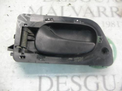 Used Front left interior door handle Front left interior door handle RENAULT LAGUNA I (B56_, 556_) 2.2 D (B56F/2) (83 hp) 3764594 3764594