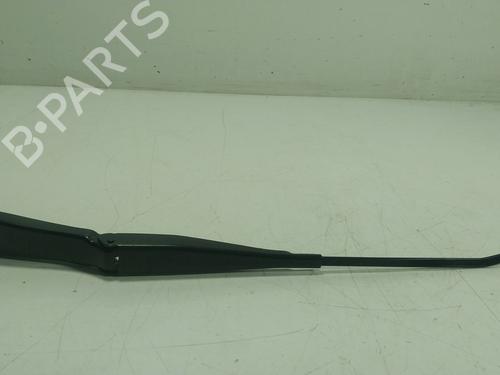 front-windshield-wiper-arm-bmw-2-gran-coupe-f44-2019-27579242 main image