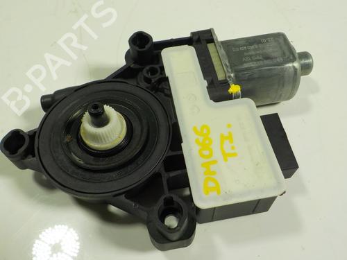 Used Left rear window motor SEAT ARONA (KJ7, KJP) [2017-2025]  15368998