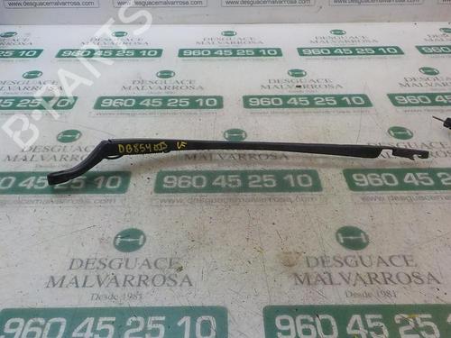 Used Front windshield wiper arm SEAT TOLEDO III (5P2) [2004-2009]  3871527