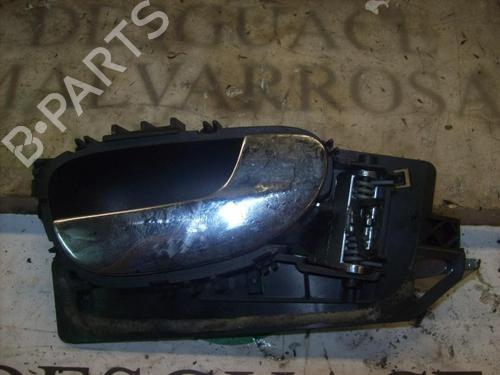 Used Front right interior door handle PEUGEOT 307 (3A/C) 2.0 HDi 90 (90 hp) 3746709