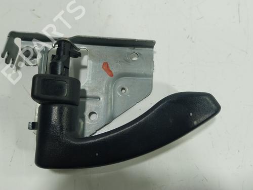 Maneta interior delantera derecha Maneta interior delantera derecha MITSUBISHI CANTER Platform/Chassis (FB_, FE_, FG_) [2001-2026] 36049968 36049968