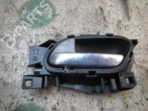 Used Rear left interior door handle Rear left interior door handle PEUGEOT 207 (WA_, WC_) 1.6 HDi (90 hp) 3840903 3840903