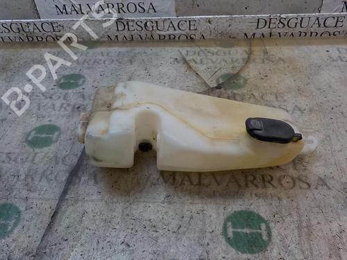 windscreen-washer-tank-dacia-duster-hs_-15-dci-8200609549-2010-2011-2012-2013-2014-2015-2016-2017-2018-7411095 main image