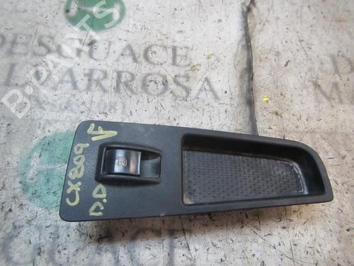 Used Right front window switch Right front window switch FIAT LINEA (323_, 110_) 1.3 D Multijet (323AXB11, 323AXB1A) (90 hp) 3844695 3844695