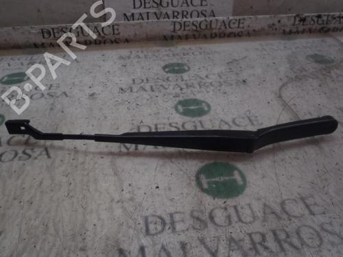 Used Front windshield wiper arm SEAT IBIZA IV ST (6J8, 6P8) [2010-2016]  4015920