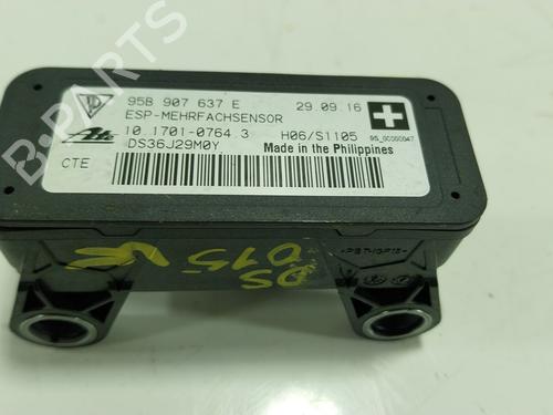 Used Electronic module Electronic module PORSCHE MACAN (95B) 3.0 S Diesel (258 hp) 32416947 32416947