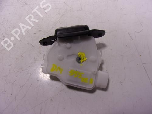 Used Tailgate lock TOYOTA YARIS (_P21_, _PA1_, _PH1_) 1.5 Hybrid (MXPH11) (92 hp) 15887587