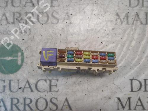 Used Fuse box Fuse box RENAULT CLIO III (BR0/1, CR0/1) 1.2 16V (BR0P, CR0P) (101 hp) 3807647 3807647