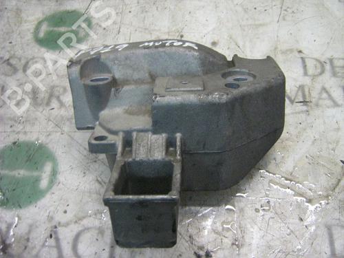 Used Engine mount Engine mount RENAULT MEGANE I Coach (DA0/1_) 1.6 16V (DA0B, DA04, DA11) (107 hp) 9086412 9086412
