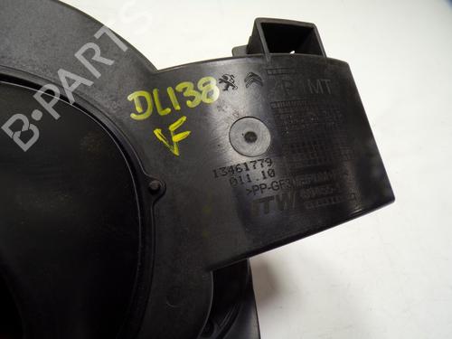 Fuel flap CITROËN C3 AIRCROSS II (2R_, 2C_) 1.2 PureTech 82 (2RHMRC, 2RHMZB) | BP15416949C131 