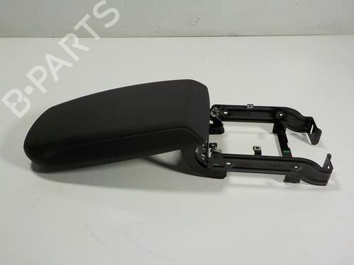 Used Armrest / Center console Armrest / Center console BMW X3 (F25) sDrive 18 d (143 hp) 11504873 11504873