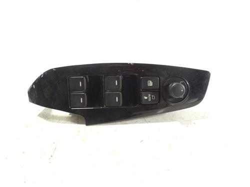 BP9519269C106 main image