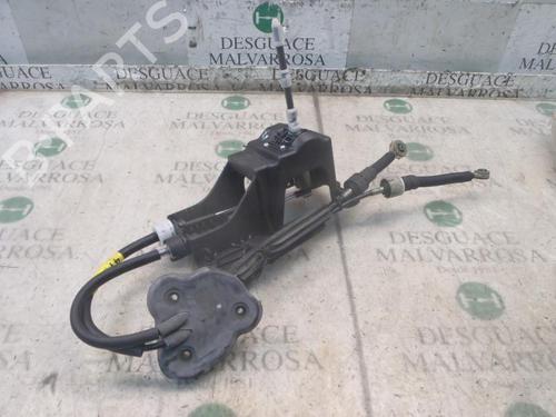 Used Gear lever RENAULT MEGANE III Grandtour (KZ0/1) 1.5 dCi (KZ1M, KZ1W, KZ0R) (106 hp) 7410070