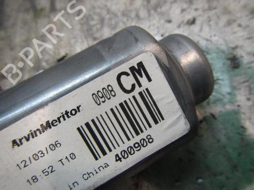 Right rear window motor HYUNDAI SANTA FÉ II (CM) 2.2 CRDi | BP3836058E22