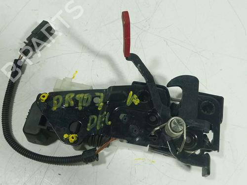 hood-lock-porsche-taycan-y1a-2019-38567553 main image