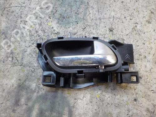 Used Rear right interior door handle Rear right interior door handle CITROËN C4 Grand Picasso I (UA_) 2.0 HDi 138 (136 hp) 4006511 4006511