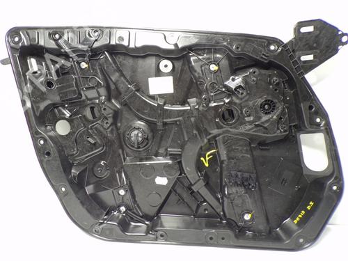 Vindusheismekanisme venstre foran MERCEDES-BENZ C-CLASS (W205) C 200 d (205.007) (136 hp) 11828454