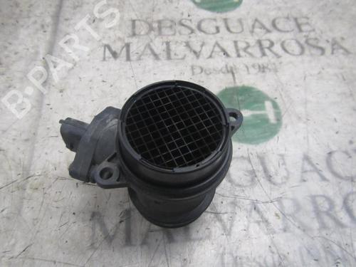Used Mass air flow sensor Mass air flow sensor SUZUKI SWIFT III (MZ, EZ) 1.3 DDiS (RS413D) (69 hp) 3837079 3837079