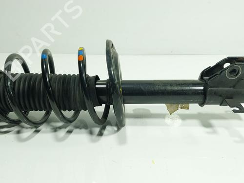 Used Right front shock absorber Right front shock absorber CITROËN C4 III (BA_, BB_, BC_) 1.2 PureTech 130 (BAHNSA, BAHNSB) (130 hp) 33734388 33734388