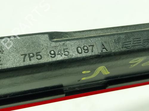 Rear center light PORSCHE CAYENNE (92A) 3.6 GTS | BP26336185I39 - Image 4