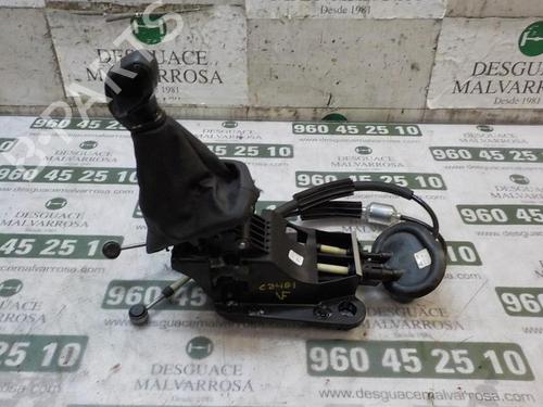 Used Gear lever Gear lever CITROËN C4 CACTUS [2014-2026] 7411323 7411323