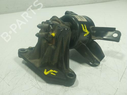 Used Engine mount Engine mount KIA CEE'D (JD) 1.6 CRDi 110 (110 hp) 17608674 17608674