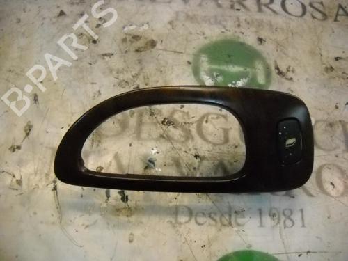 Used Right rear window switch Right rear window switch PEUGEOT 307 (3A/C) 2.0 HDi 90 (90 hp) 3785617 3785617