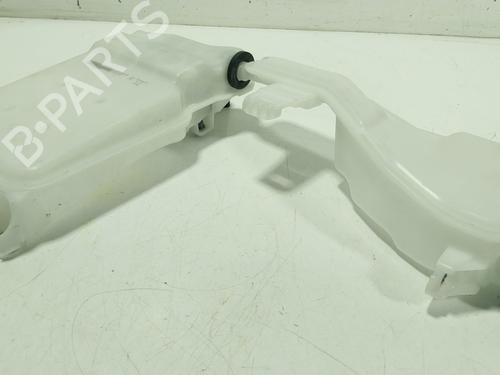 Used Windscreen washer tank SEAT LEON Sportstourer (KL8, KLD) 1.5 eTSI (150 hp) 30330006