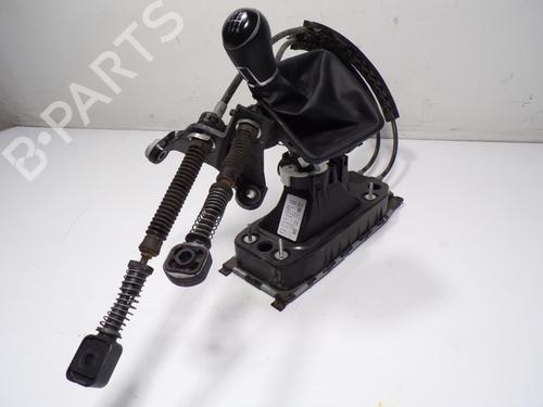 Gear lever VW GOLF VII (5G1, BQ1, BE1, BE2) 1.5 TSI | BP12261784M90 