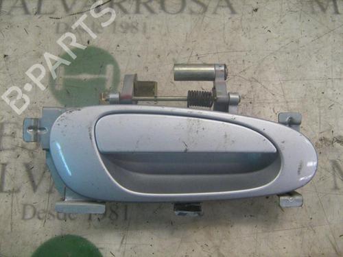 Used Rear right exterior door handle Rear right exterior door handle HONDA CIVIC VII Hatchback (EU, EP, EV) 1.6 i (EP2, EU8, EU6) (110 hp) 3786407 3786407
