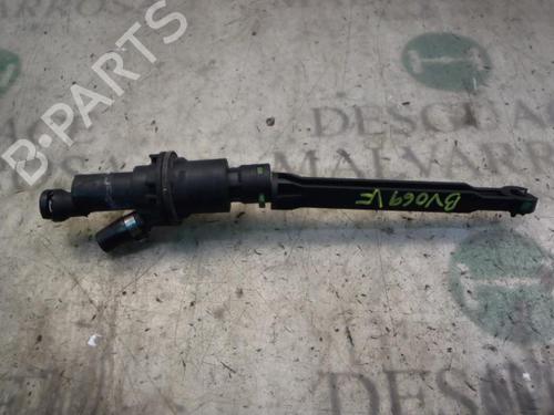 Used Clutch slave cylinder Clutch slave cylinder PEUGEOT 207 (WA_, WC_) 1.6 HDi (90 hp) 14269769 14269769