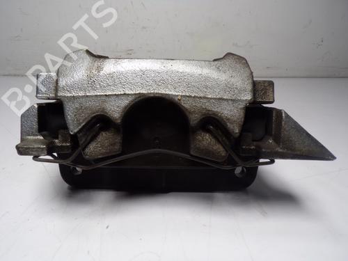 Used Right front brake caliper Right front brake caliper 12201001 12201001