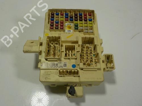 Used Fuse box HYUNDAI TUCSON (TL, TLE) 2.0 CRDi (136 hp) 13927219