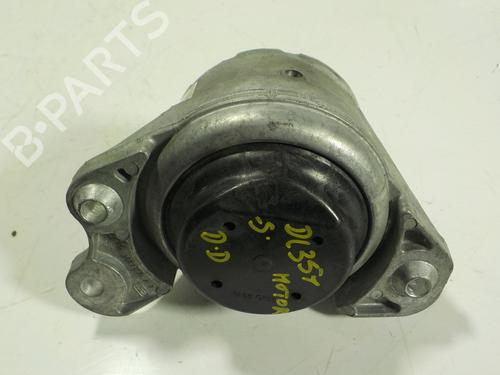 Engine mount MERCEDES-BENZ GLC (X253) 200 EQ Boost (253.980) | BP13912489M89 