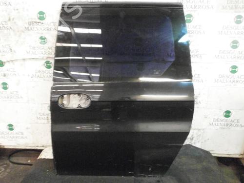 Venstre side skydedør Venstre side skydedør KIA CARNIVAL II (GQ) [1999-2007] 3762583 3762583