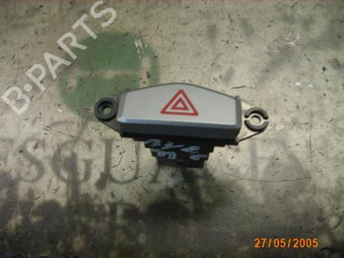 Used Warning switch Warning switch KIA CARENS II MPV (FJ) 2.0 CRDi (113 hp) 3775090 3775090