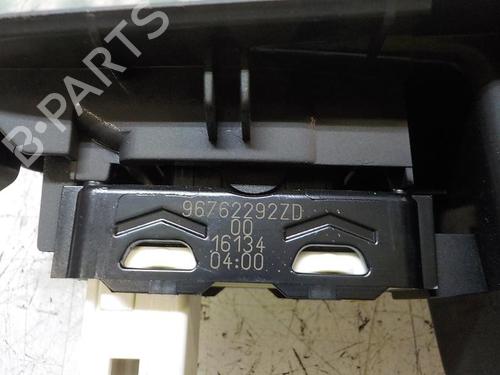 Left rear window switch PEUGEOT 308 II (LB_, LP_, LW_, LH_, L3_) 1.6 BlueHDi 120 | BP3870564I29 