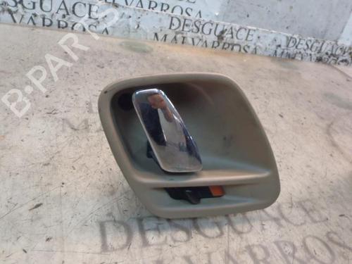 Used Front right interior door handle Front right interior door handle JEEP GRAND CHEROKEE II (WJ, WG) 3.1 TD 4x4 (140 hp) 3814937 3814937