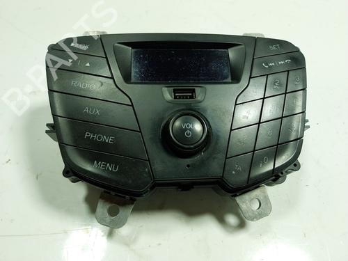 Used Radio Radio FORD TRANSIT CUSTOM V362 Van (FY, FZ) 2.2 TDCi (100 hp) 17019513 17019513