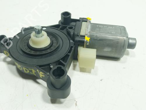 Used Left front window motor Left front window motor SKODA KAROQ (NU7, ND7) 1.5 TSI (150 hp) 35781576 35781576