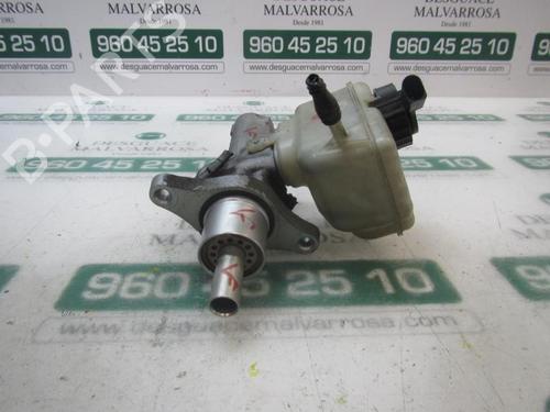 Used Brake master cylinder Brake master cylinder SEAT LEON (1P1) 1.4 TSI (125 hp) 3874899 3874899