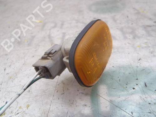 Venstre sideblink Venstre sideblink TOYOTA RAV 4 II (_A2_) 2.0 4WD (ACA21, ACA20) (150 hp) 11643287 11643287