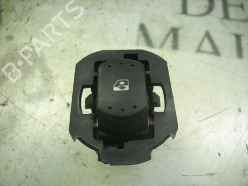Comutador vidro trás esquerdo Comutador vidro trás esquerdo RENAULT LAGUNA II (BG0/1_) [2001-2007] 3793835 3793835
