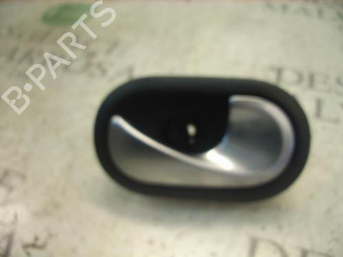 Højre bagtil invendig håndtag Højre bagtil invendig håndtag RENAULT MEGANE II (BM0/1_, CM0/1_) 1.9 dCi (BM0G, CM0G) (120 hp) 3773040 3773040