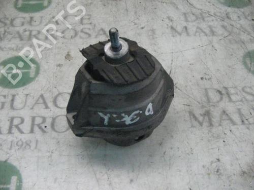 Used Engine mount BMW 5 (E60) 545 i (333 hp) 9085750