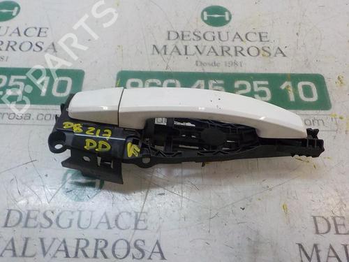 Used Front right exterior door handle Front right exterior door handle 3865752 3865752
