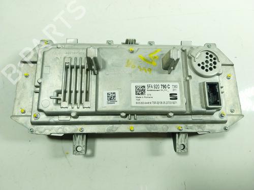 Cockpit SEAT LEON Sportstourer (KL8, KLD)  | BP20341826C47 